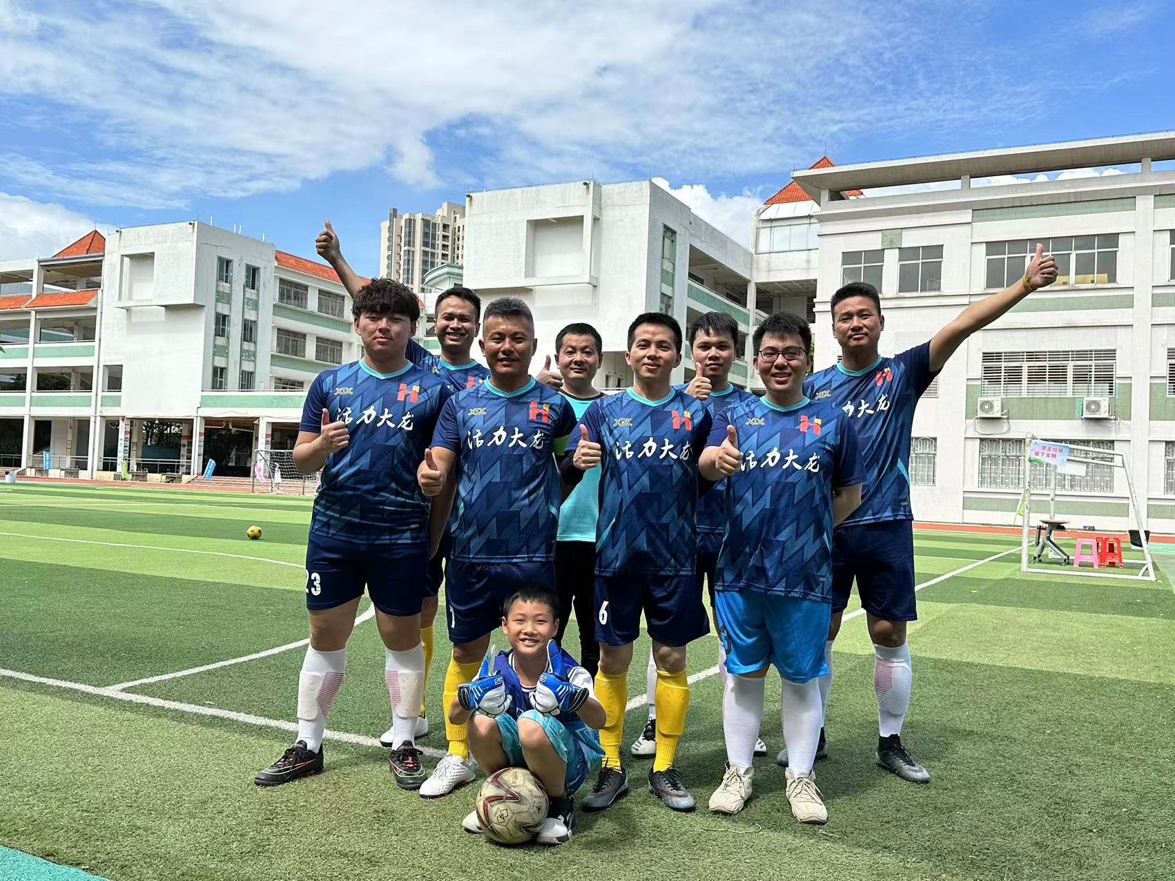 64e45bbb120ca.jpg 27398aa9f4549cc4a7244c2d77e394c.jpg